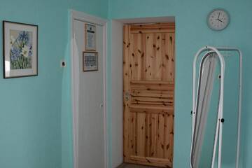Фото номера Двухместный номер с 2 отдельными кроватями и собственной ванной комнатой Хостелы K15HOSTEL guest apartments г. Kobela 5